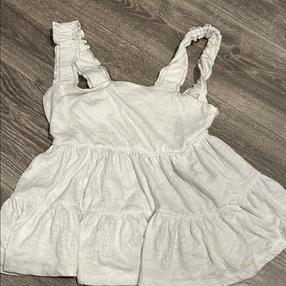 Chic White Ruffled Women's Blouse